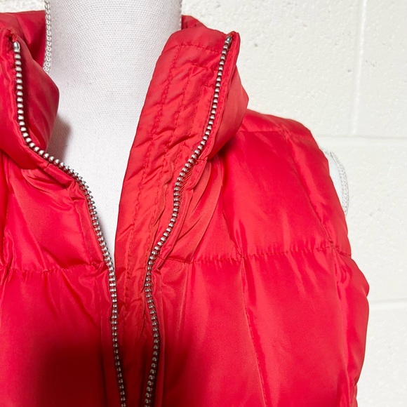 GAP Down-Filled Red Vest - Picture 7 of 16
